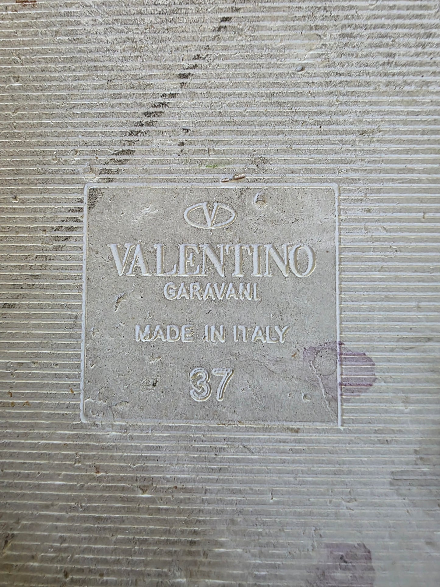 Valentino Garavani White and Brown Mink Flop Flops