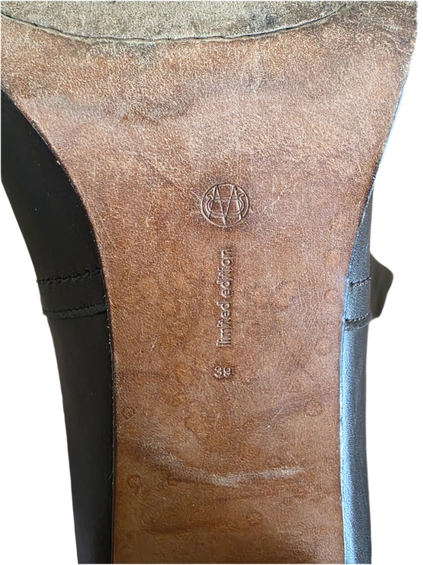 Massimo Dutti Limited Edition Knee High Heel Leather Boots