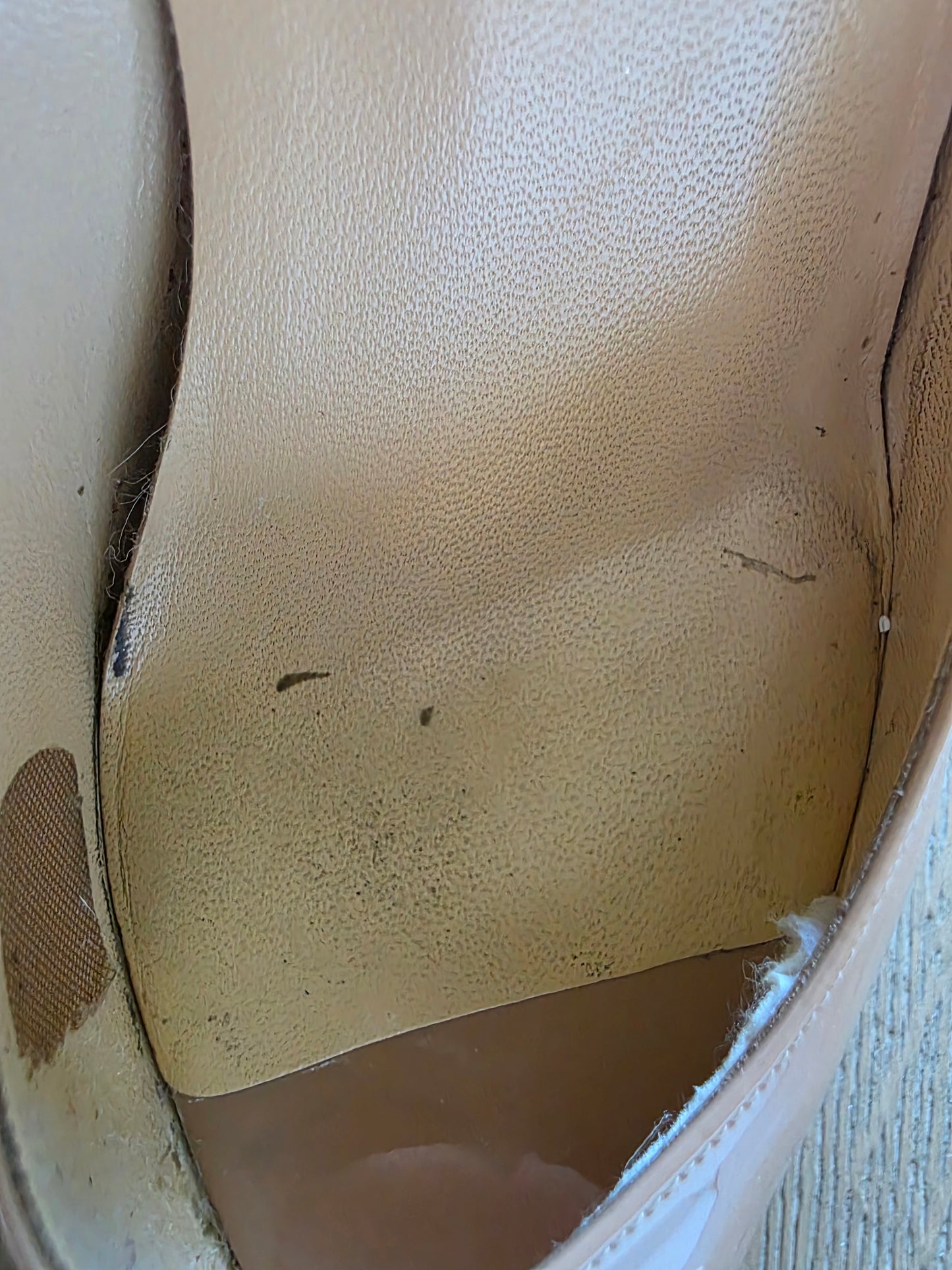 Christian Louboutin Tan New Very Prive Patent Nude Red Sole Pumps