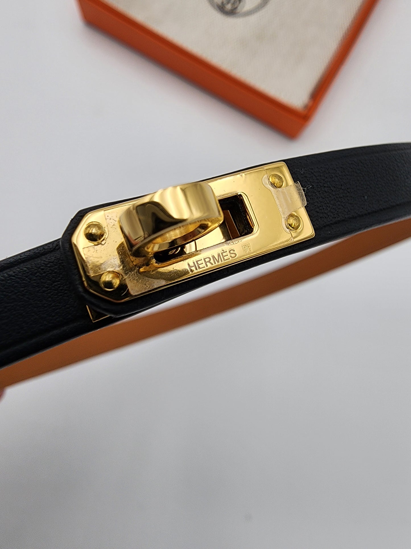 Hermès Mini Kelly Choker Swift Calfskin Noir Gold