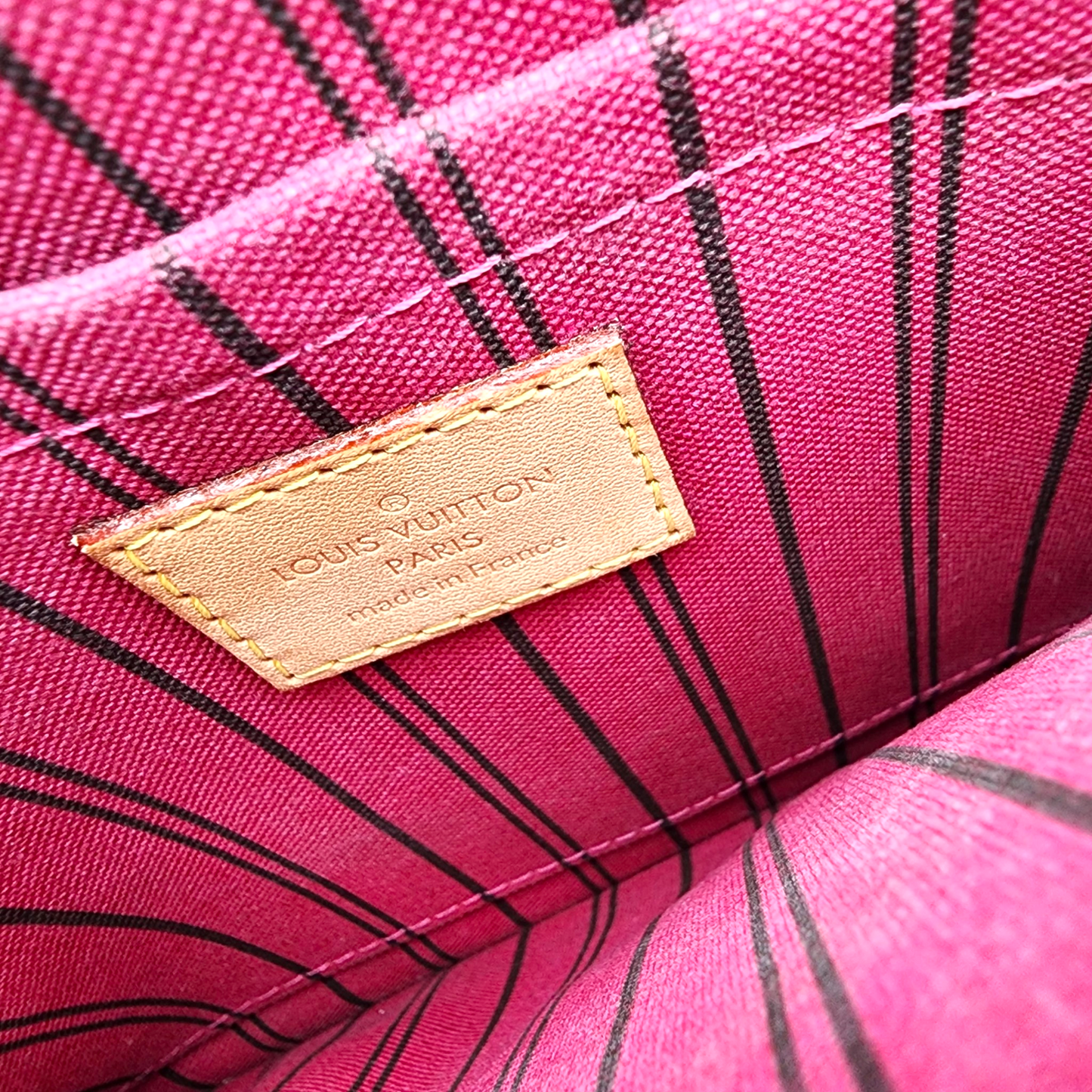 Louis Vuitton Monogram Neverfull MM Pivoine with Pouch