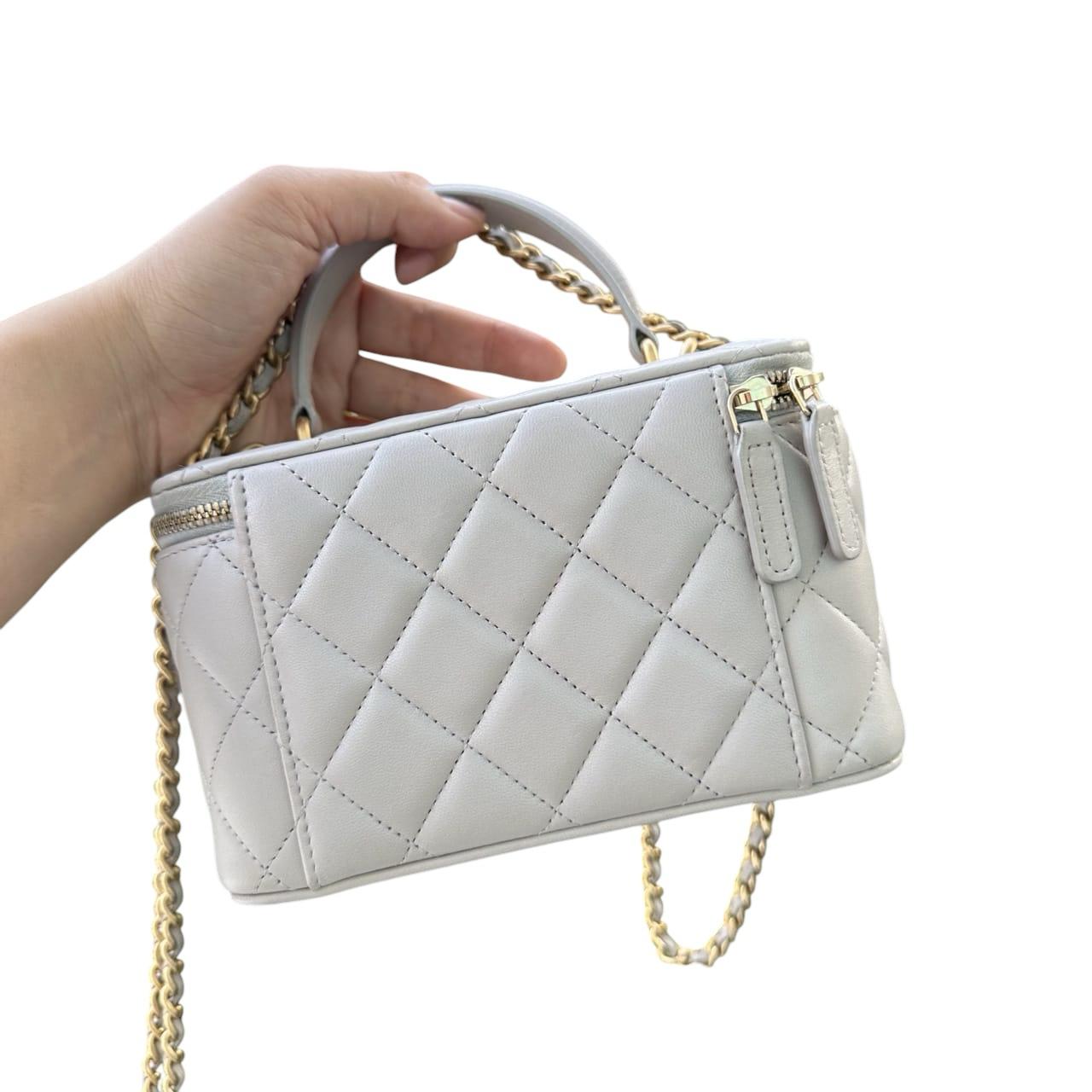 Chanel Lambskin Quilted Small Top Handle Vanity Case With Chain Light Grey
