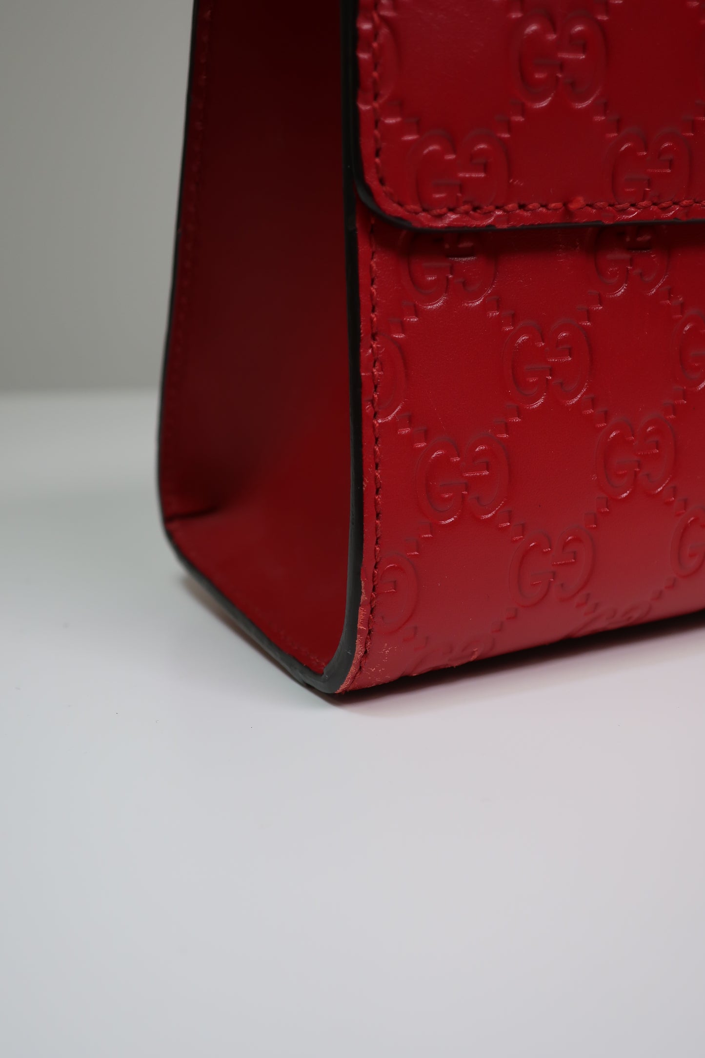 GUCCI Guccissima Medium Padlock Shoulder Bag