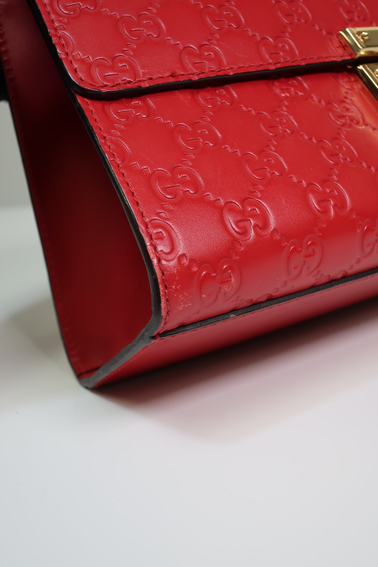GUCCI Guccissima Medium Padlock Shoulder Bag