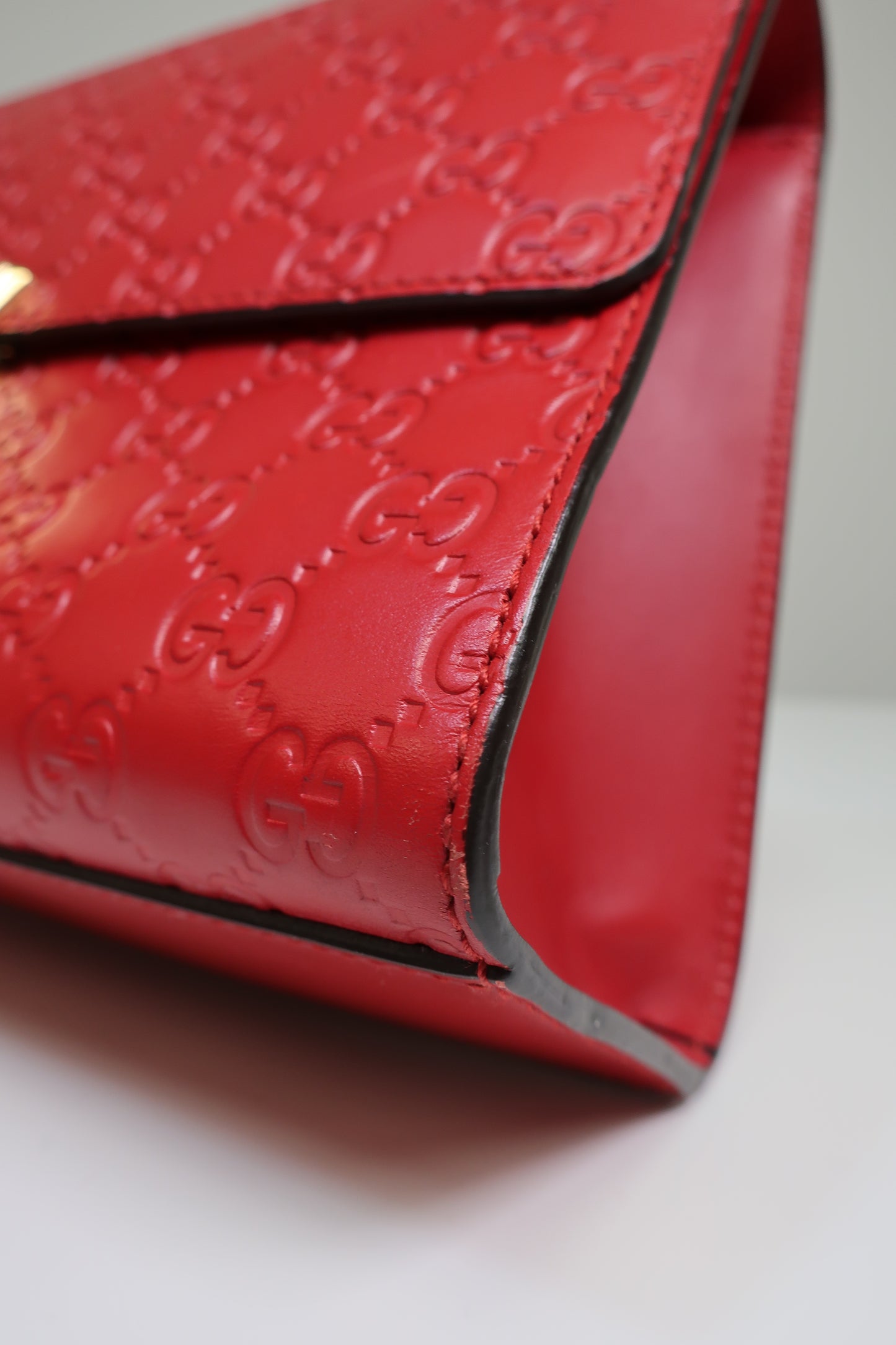 GUCCI Guccissima Medium Padlock Shoulder Bag