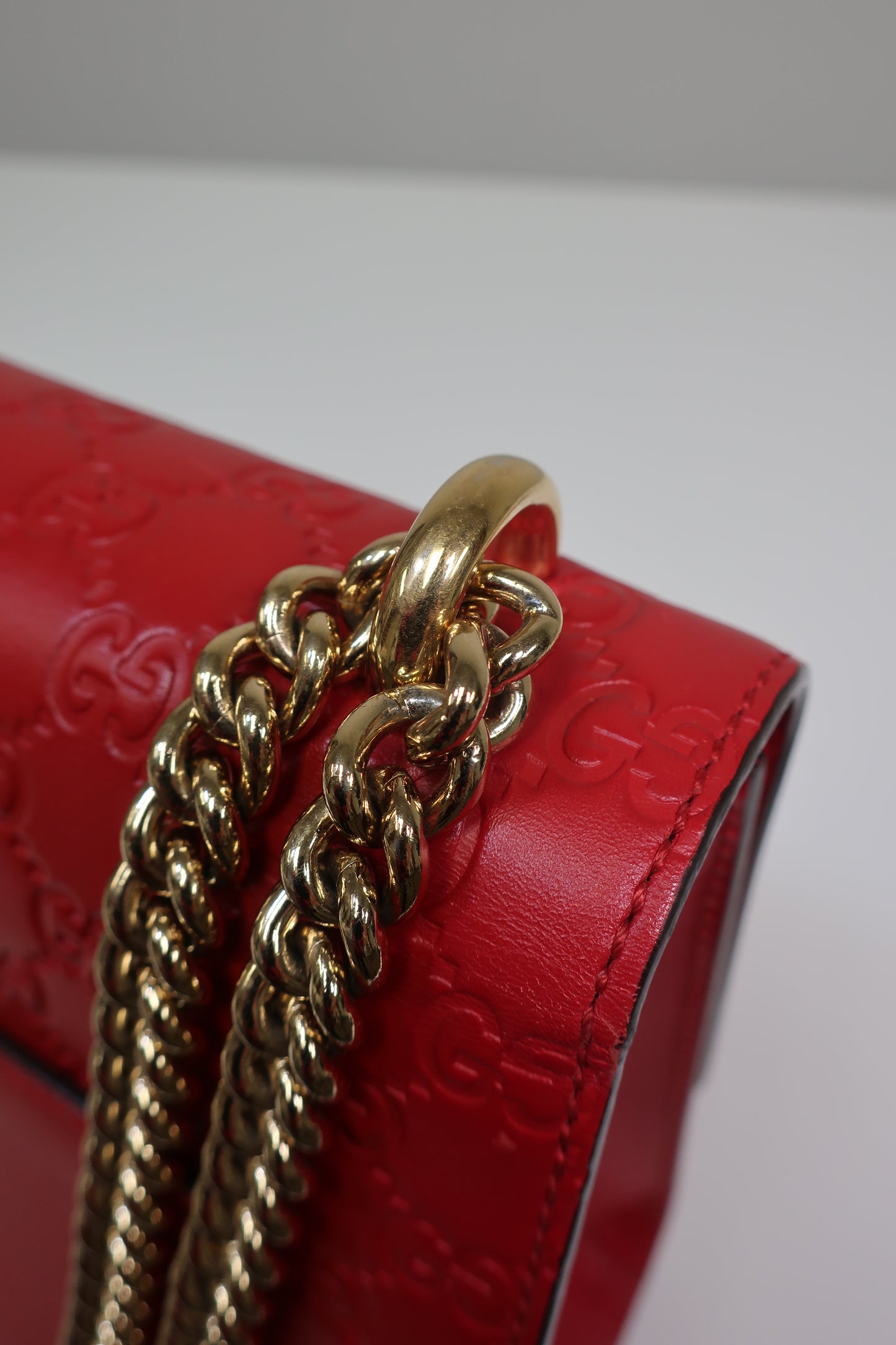 GUCCI Guccissima Medium Padlock Shoulder Bag