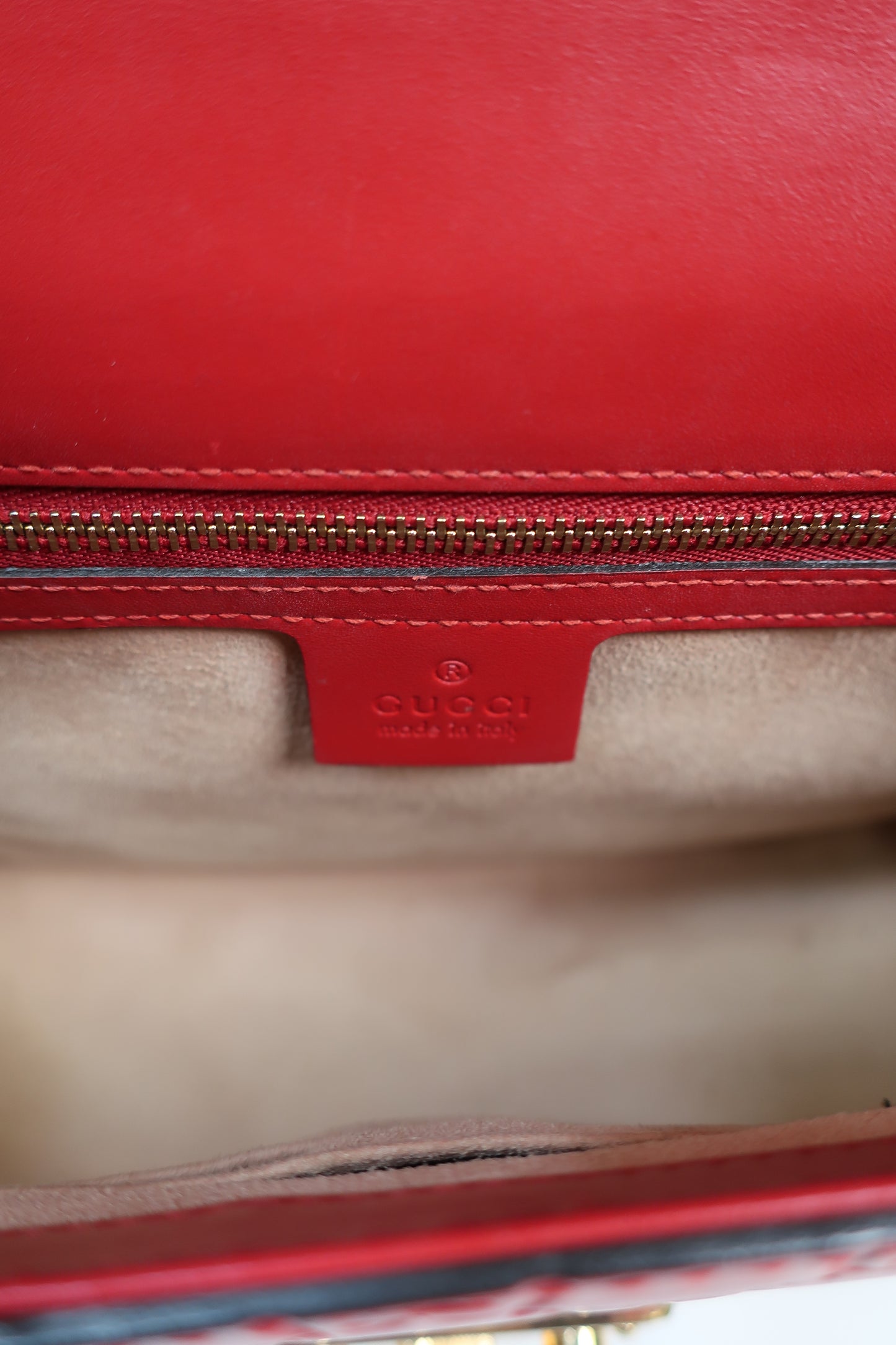 GUCCI Guccissima Medium Padlock Shoulder Bag