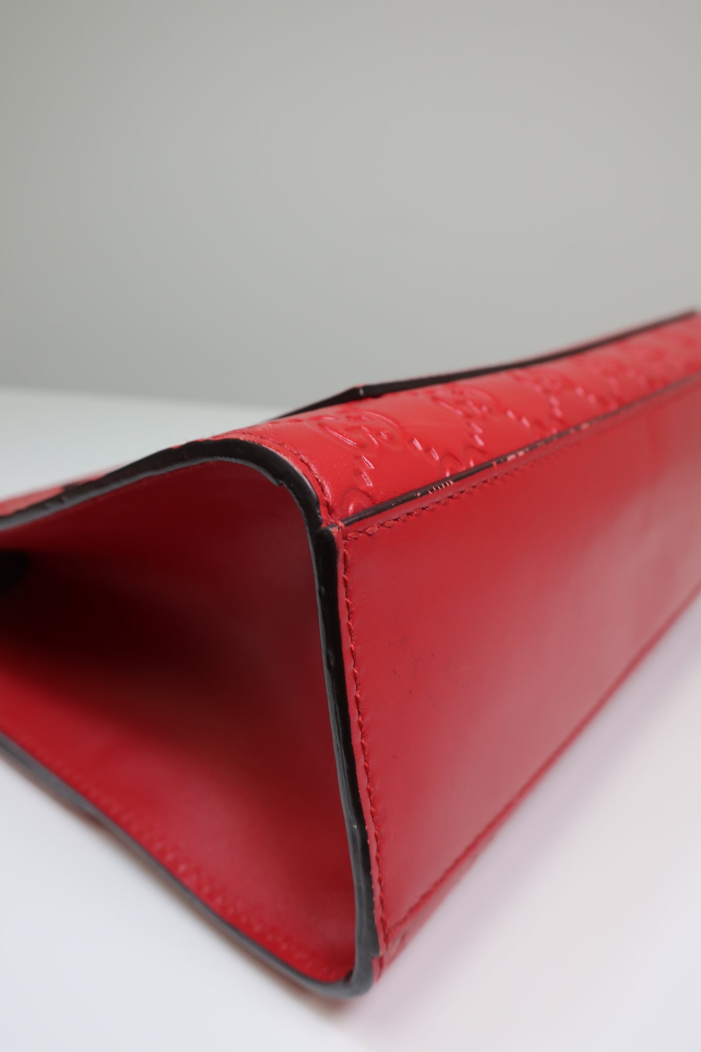 GUCCI Guccissima Medium Padlock Shoulder Bag