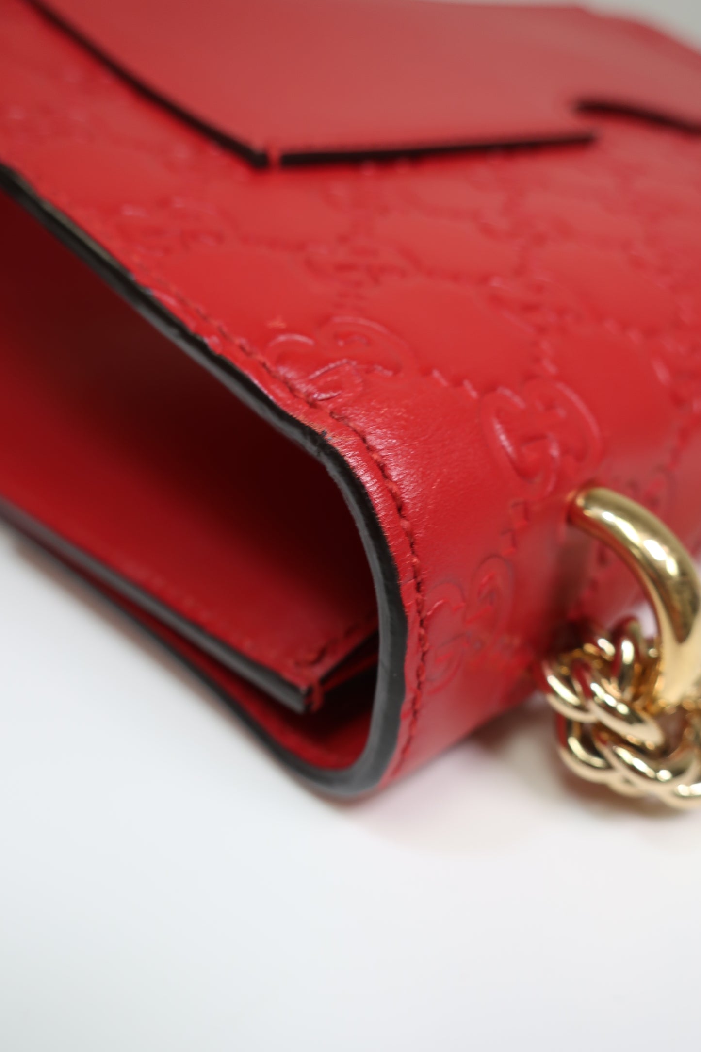 GUCCI Guccissima Medium Padlock Shoulder Bag