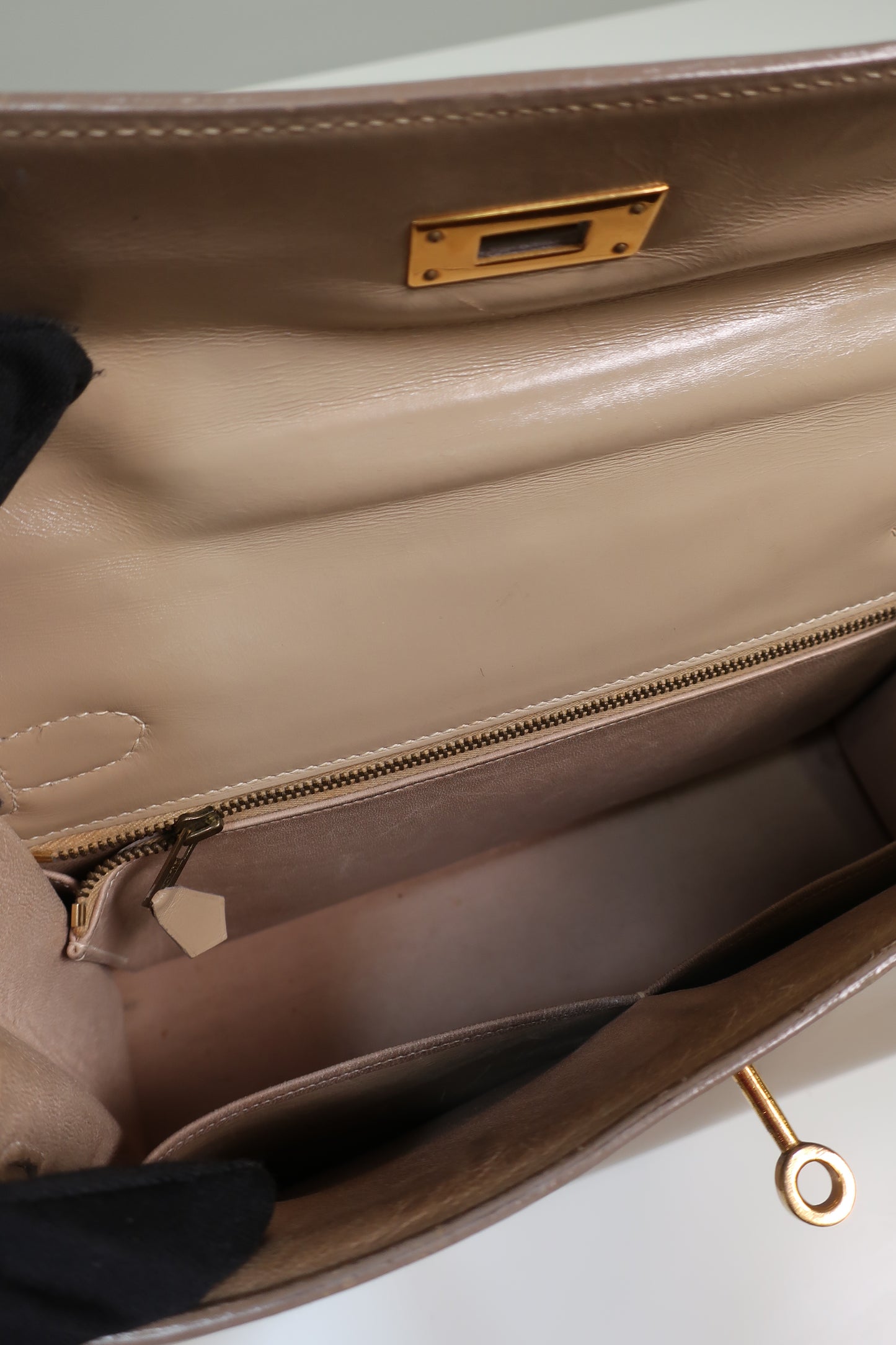 HERMES Vintage Kelly 28 Sellier
