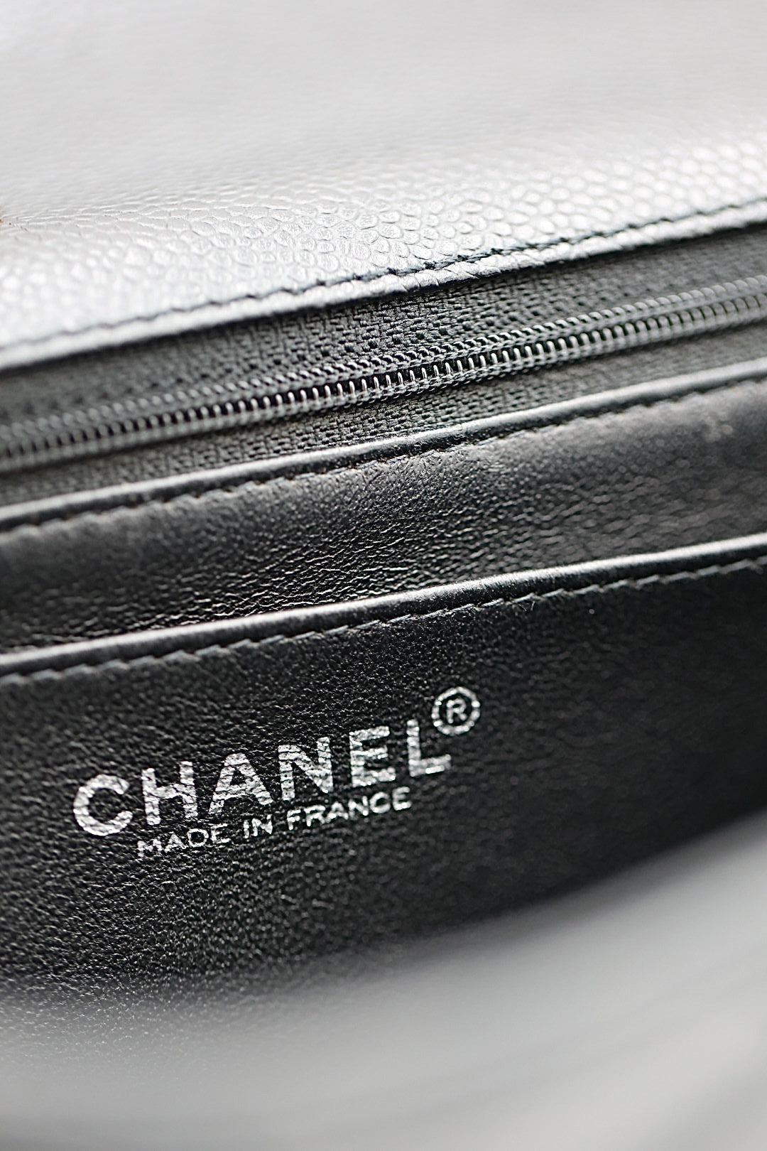 CHANEL Caviar Quilted Jumbo Kelly Flap Black