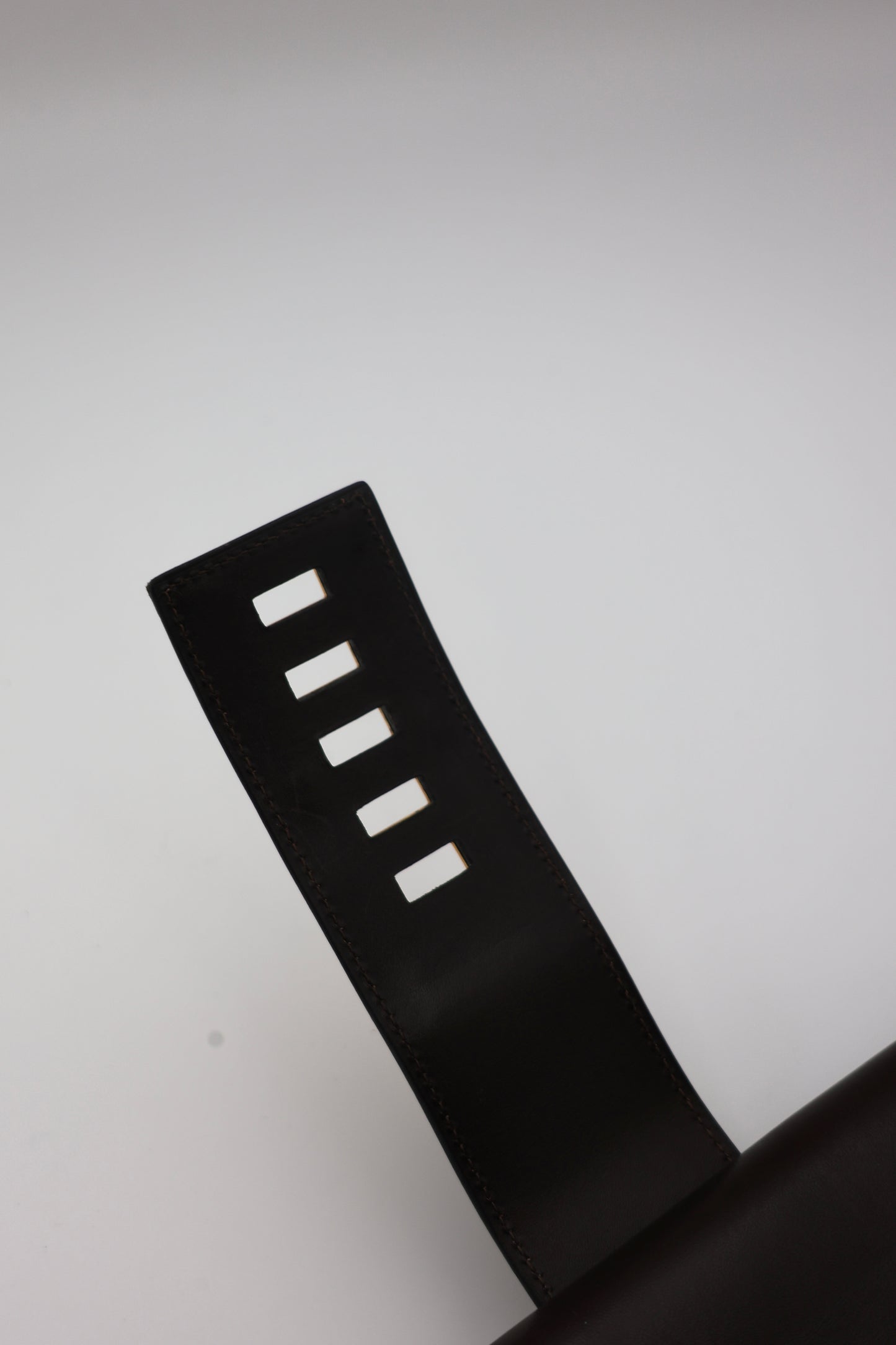 Hermes Medor 29 Clutch in Chocolat Box Calfskin with Gold Hardware