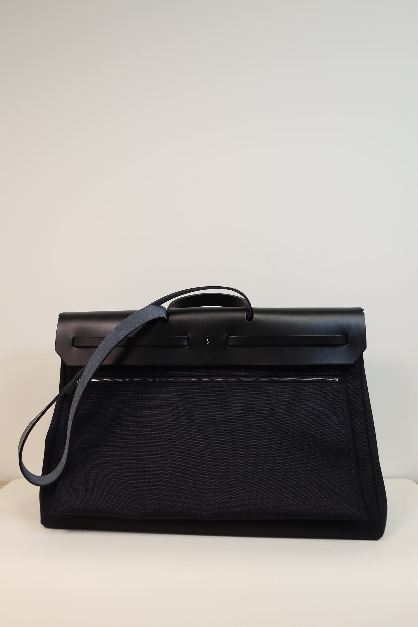Hermès Black Vache Hunter and Toile Herbag Zip Cabine 50