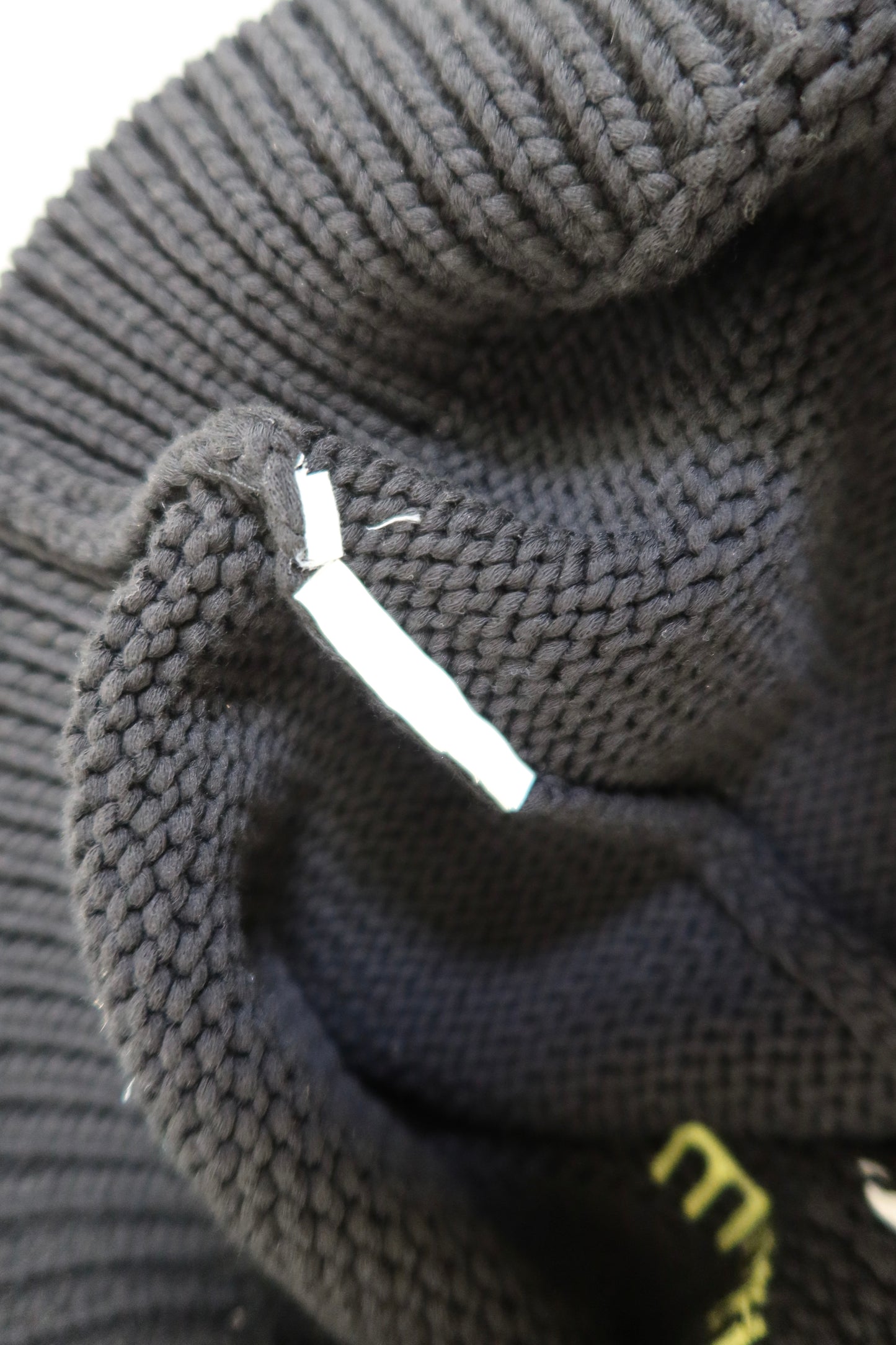 Off-White harry the bunny knitwear