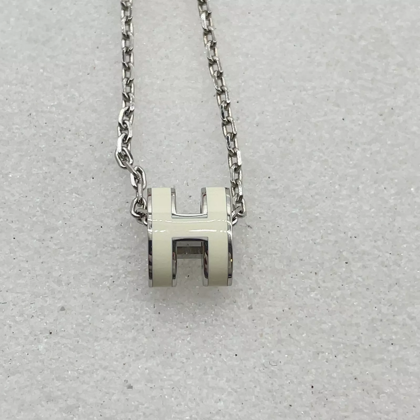 HERMES Pop Ash Mini Necklace