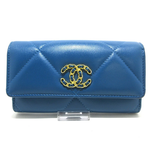 CHANEL CHANEL19 Matelasse Blue Lambskin Wallet