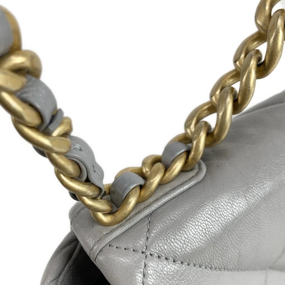 CHANEL CHANEL19 Gray Lambskin Shoulder Bag