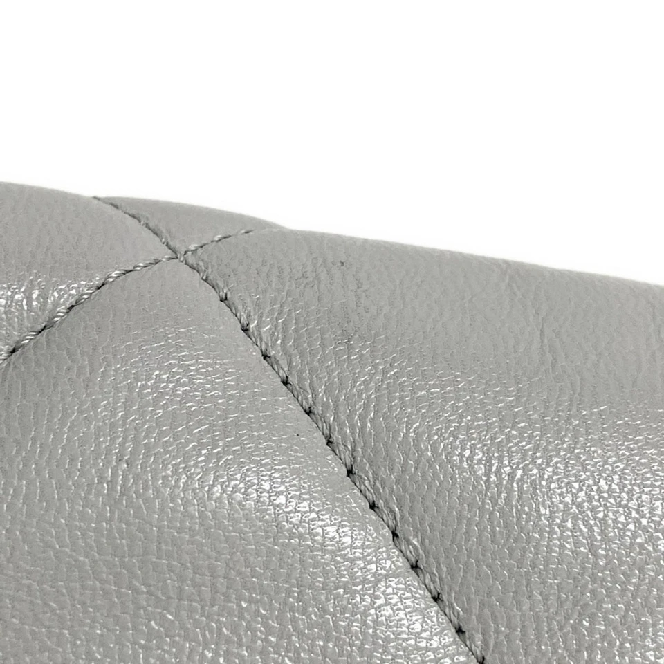 CHANEL CHANEL19 Gray Lambskin Shoulder Bag