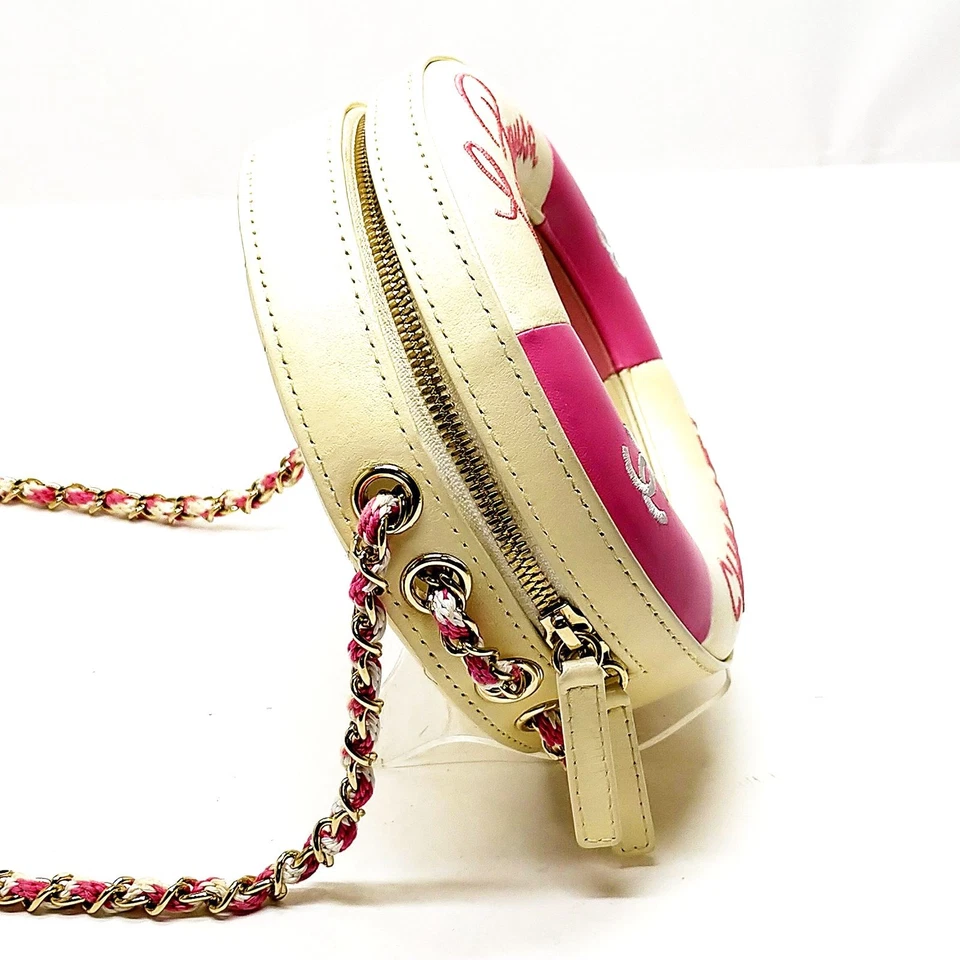 Chanel Crossbody Bag White Leather Lifesave La Pausa