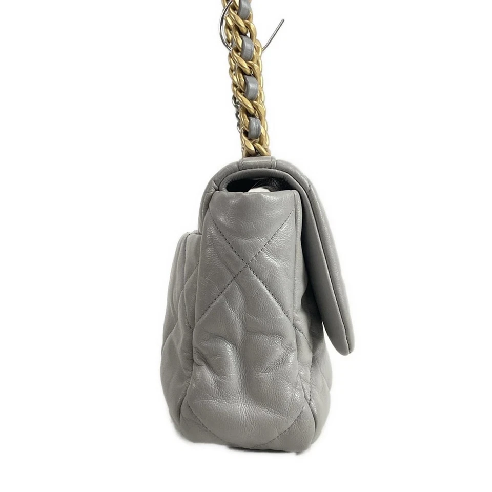 CHANEL CHANEL19 Gray Lambskin Shoulder Bag