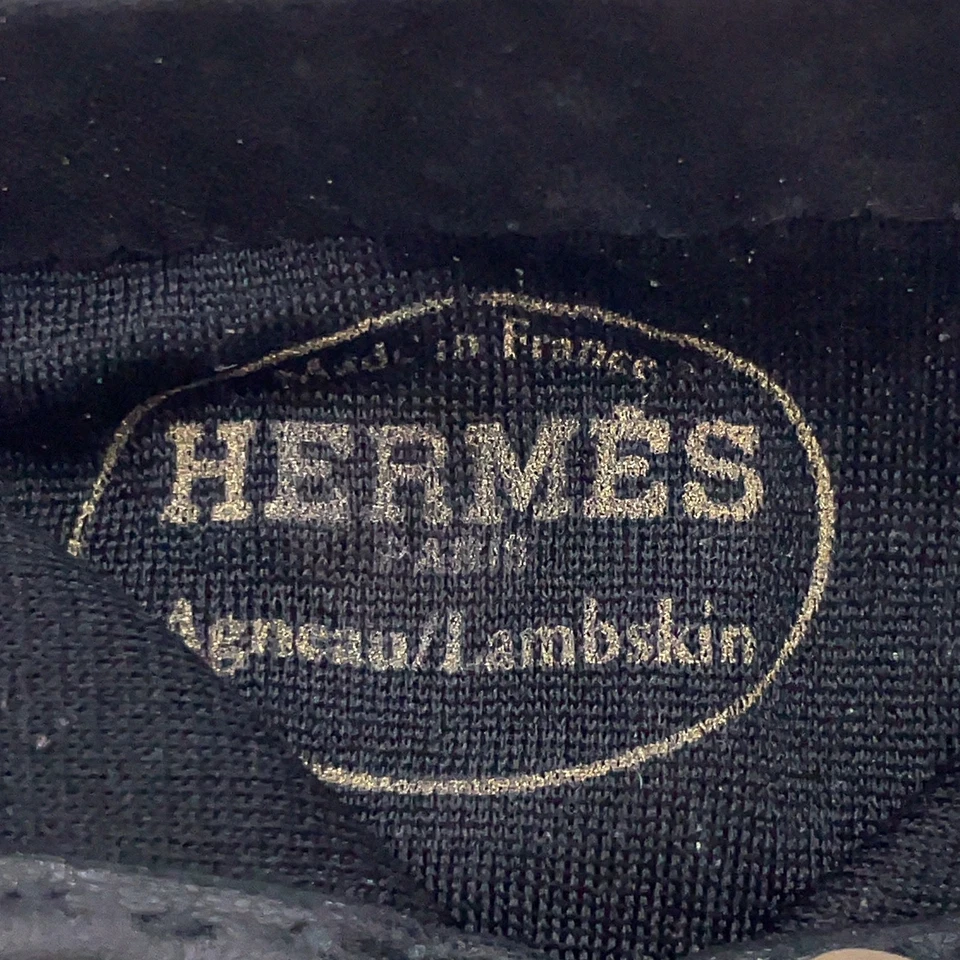 Hermès Série Gloves in Black Leather