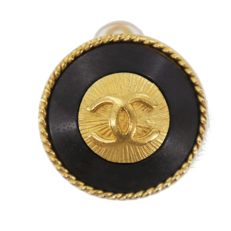 CHANEL CC Logos Used Round Circle Earrings Gold Black Clip-On 93A