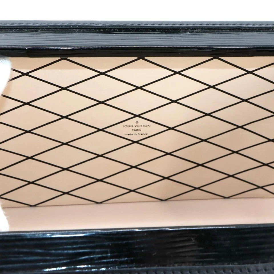 LOUIS VUITTON Epi Petite Malle Shoulder Bag Leather Copuelicot Noir