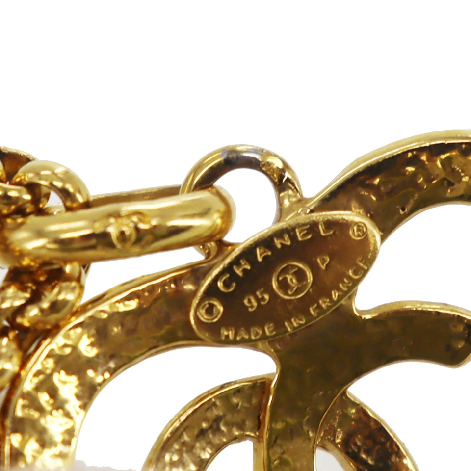CHANEL CC Logos Heart Used Necklace Pendant Gold-Plated 95P Vintage