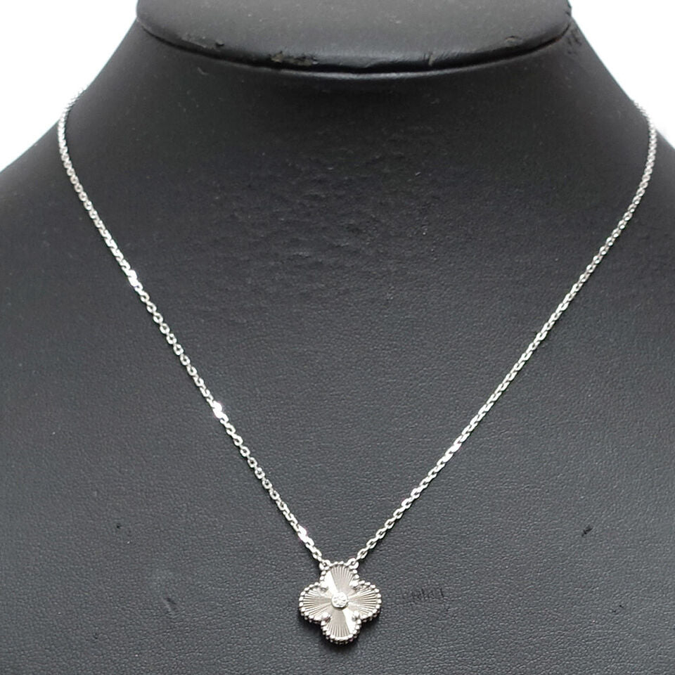 Van Cleef & Arpels K18WG Vin Alhambra Necklace Guilloche 1PD 2020 Holiday Limited Edition