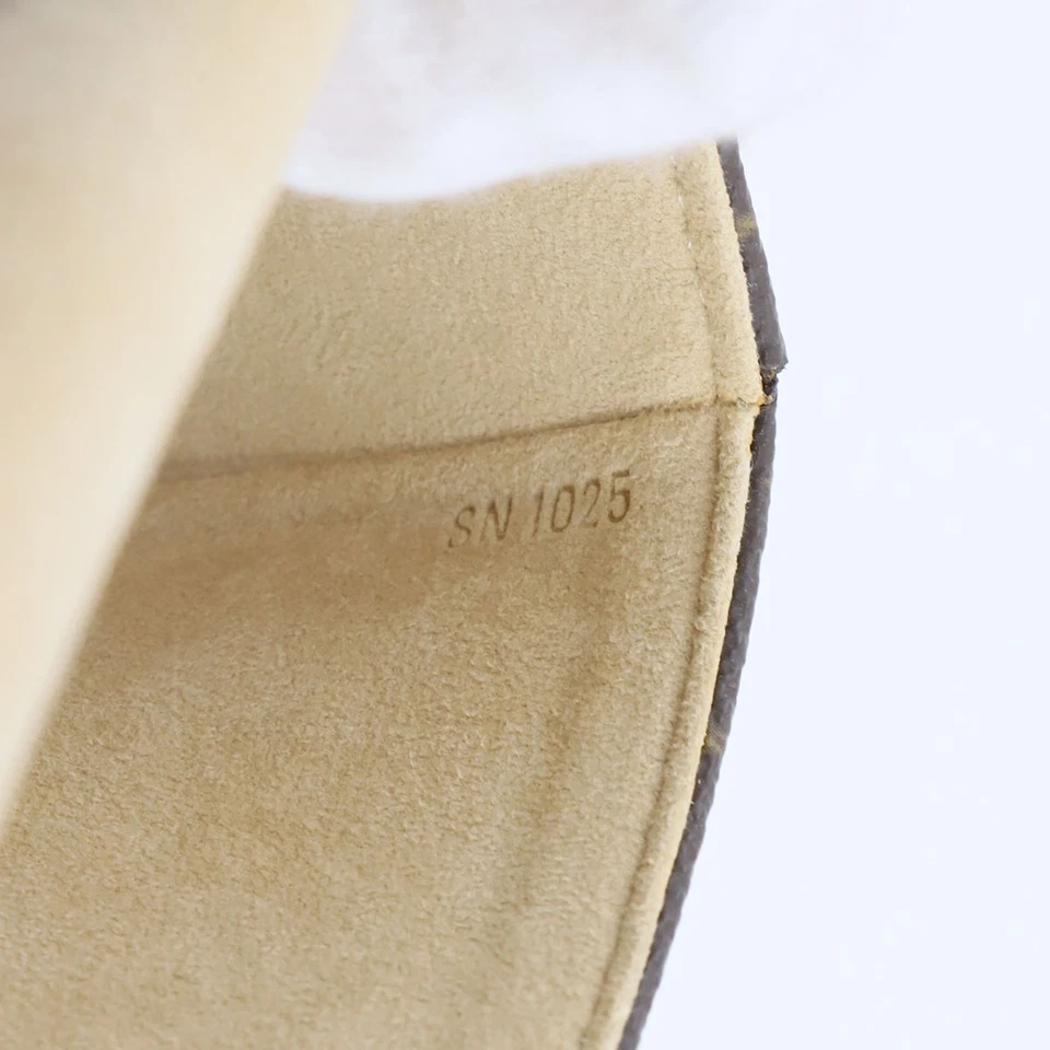 LOUIS VUITTON Monogram Pochette Lagoon Glasses Case Pouch