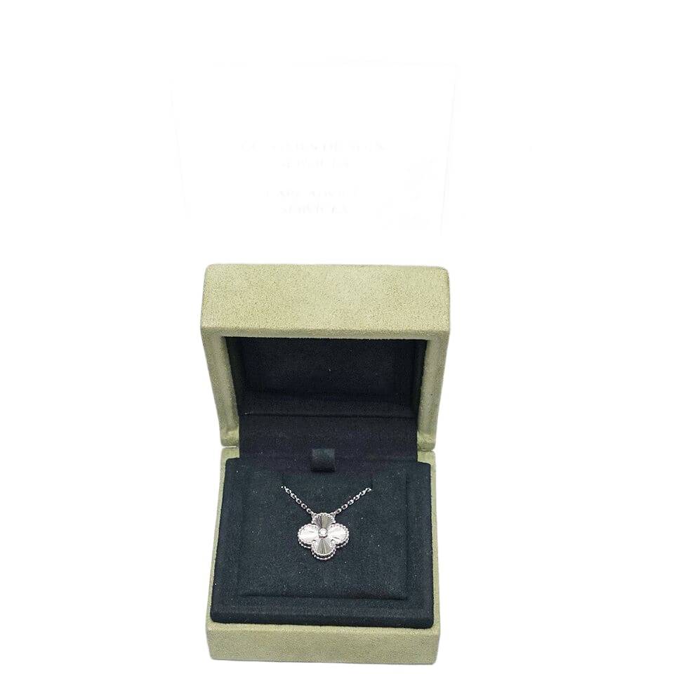 Van Cleef & Arpels K18WG Vin Alhambra Necklace Guilloche 1PD 2020 Holiday Limited Edition