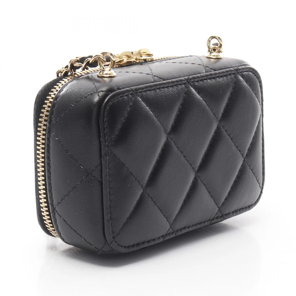 CHANEL CC Matelasse Vanity Mini Shoulder Bag