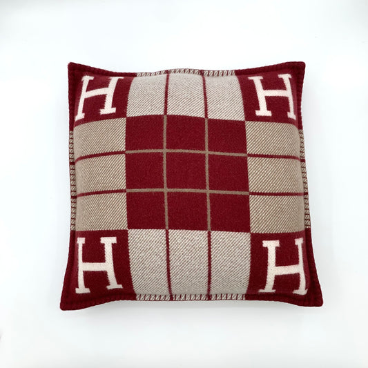 Hermès Avalon III Cushion in Ecru / Rouge H