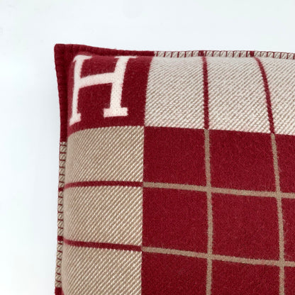 Hermès Avalon III Cushion in Ecru / Rouge H