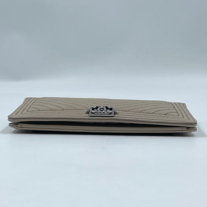 Chanel Boy Chevron Wallet in Beige