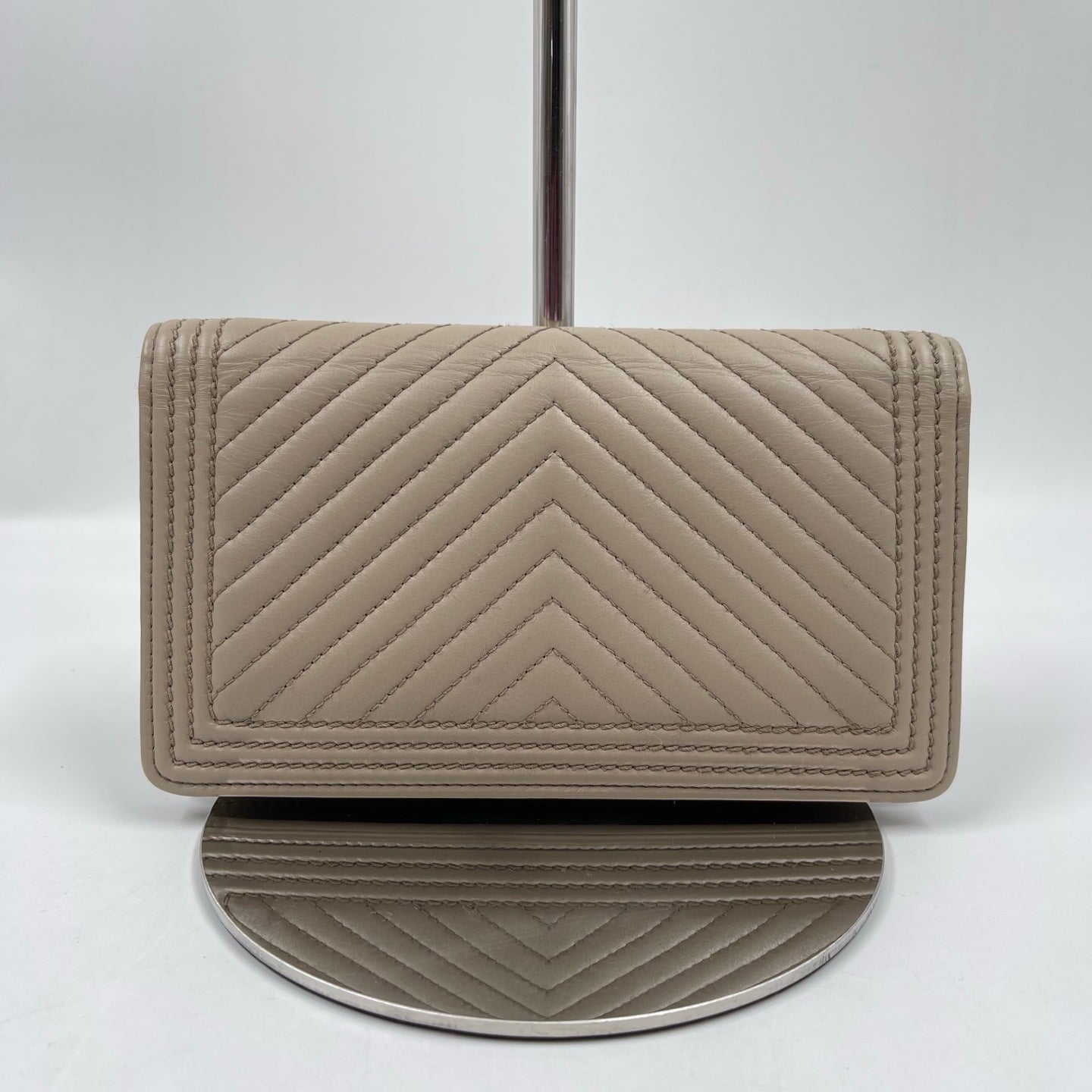 Chanel Boy Chevron Wallet in Beige