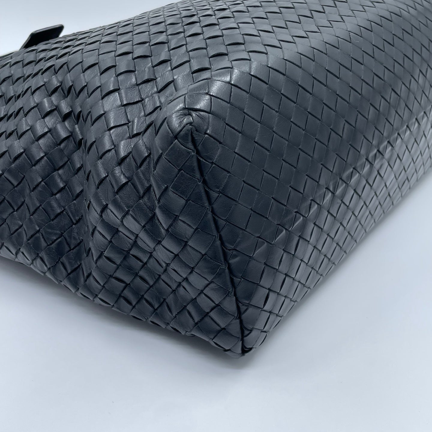 Bottega Veneta Nappa Intrecciato Belted Tote in Black