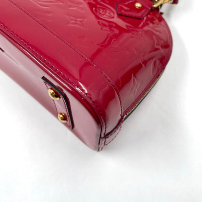 Louis Vuitton Alma BB Monogram Vernis in Pomme D’Amour