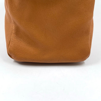 Fendi Peekaboo Medium Leather Handbag in Tan