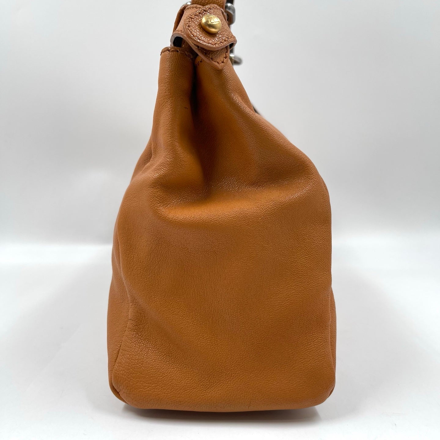 Fendi Peekaboo Medium Leather Handbag in Tan