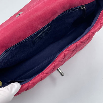 Chanel New Bubble Flap Bag in Pink Iridescent Calfskin