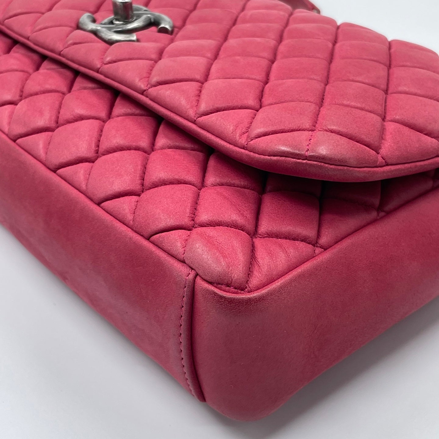 Chanel New Bubble Flap Bag in Pink Iridescent Calfskin