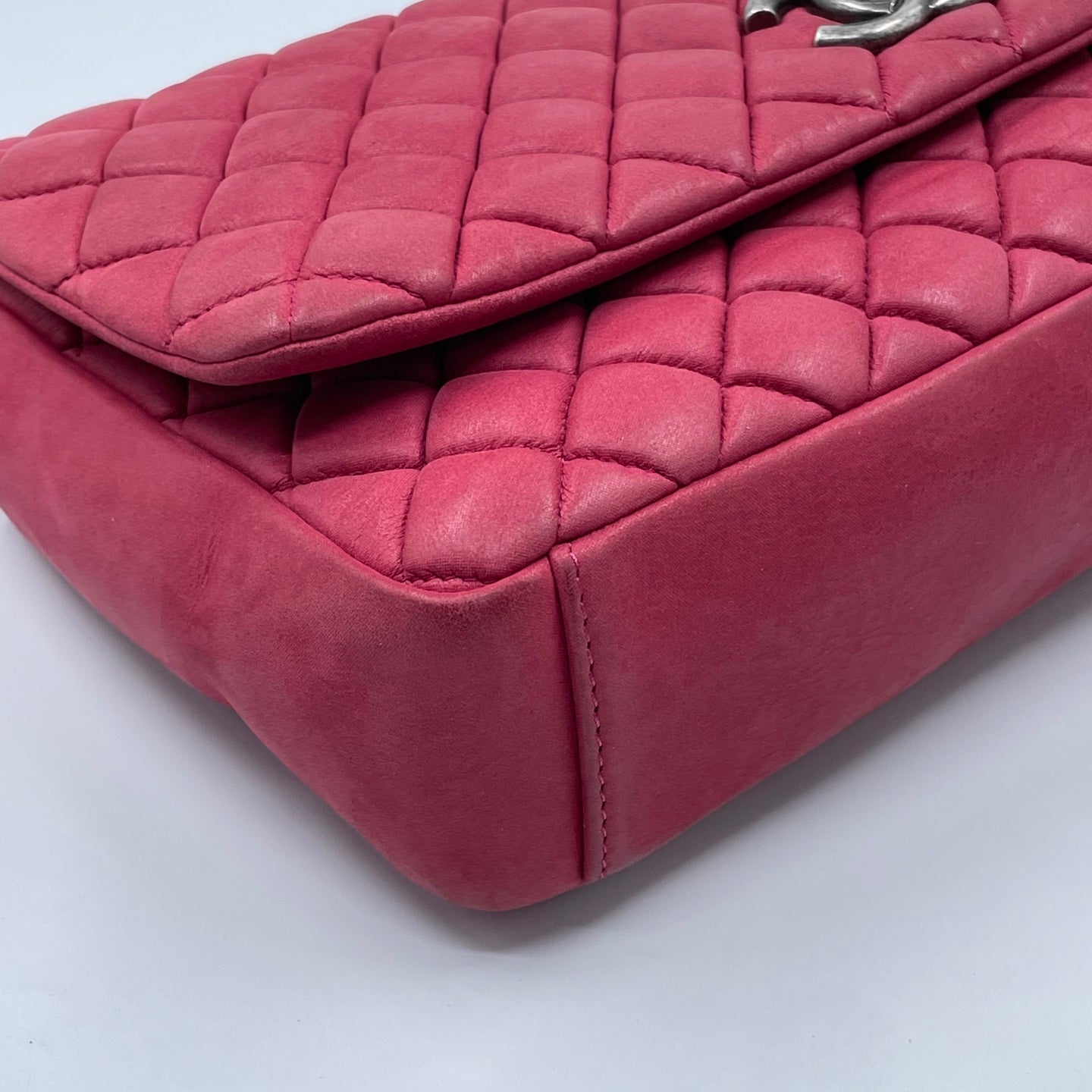 Chanel New Bubble Flap Bag in Pink Iridescent Calfskin