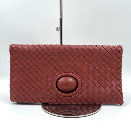 Bottega Veneta Intrecciato Turn-Lock Clutch in Barolo
