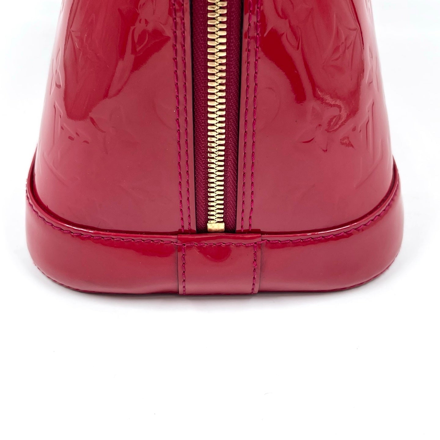 Louis Vuitton Alma PM Monogram Vernis in Pomme d’Amour