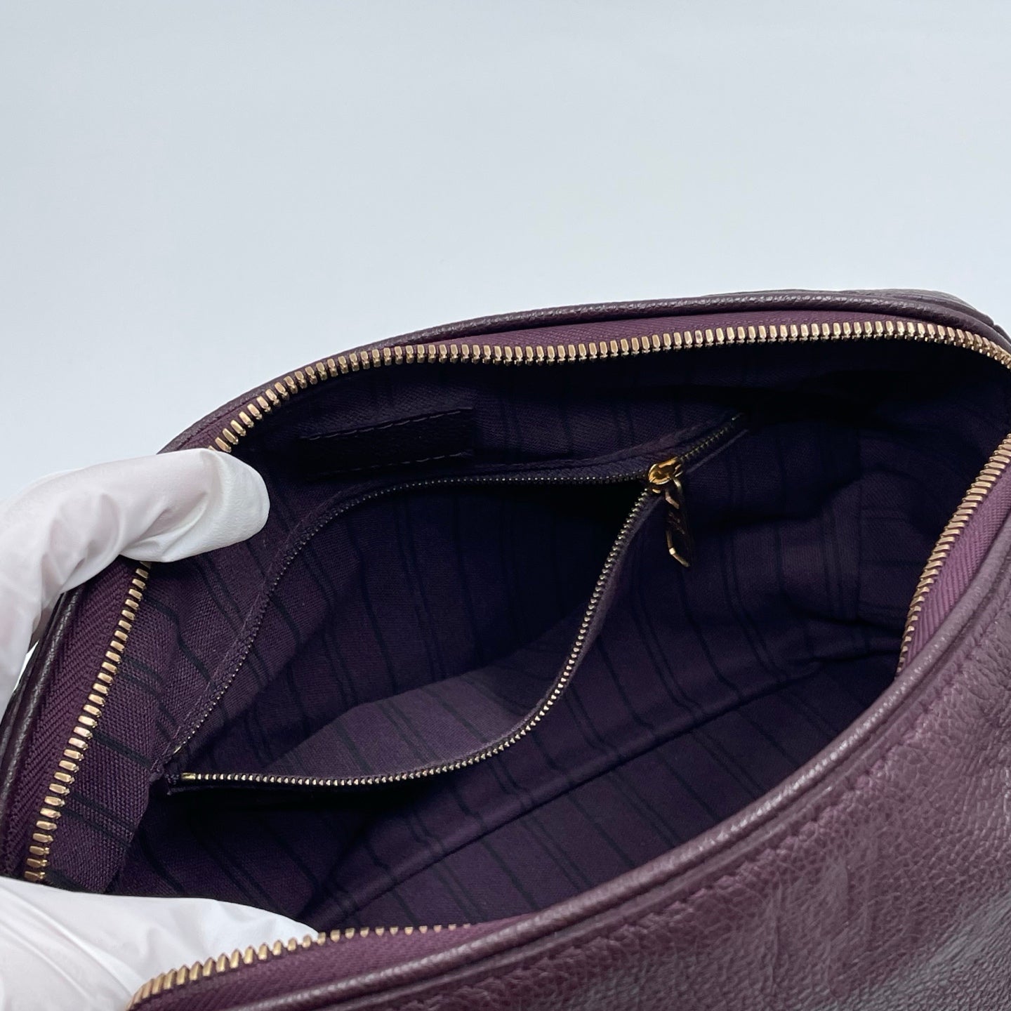 Louis Vuitton Speedy Bandoulière 25 Monogram Empreinte in Aubergine