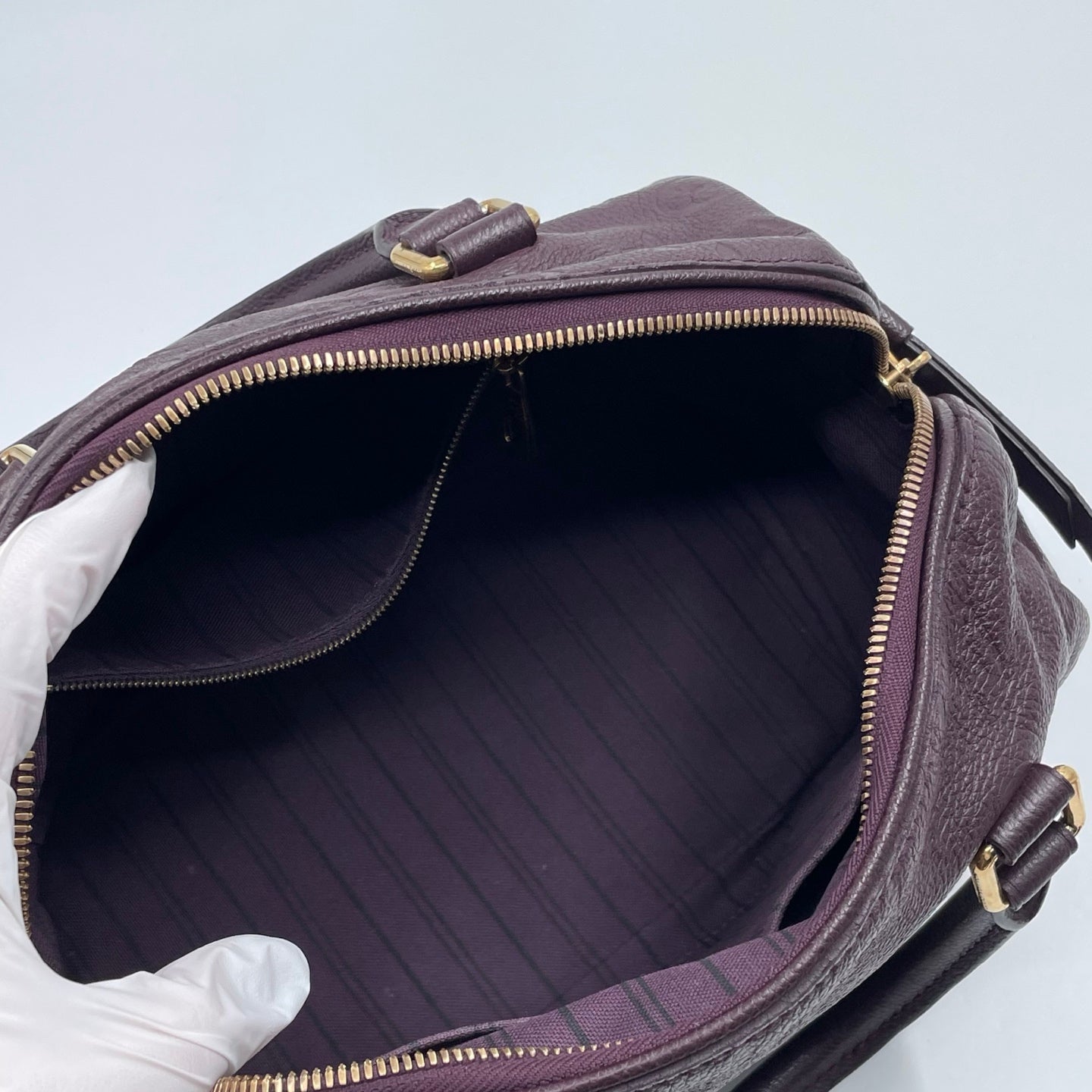 Louis Vuitton Speedy Bandoulière 25 Monogram Empreinte in Aubergine