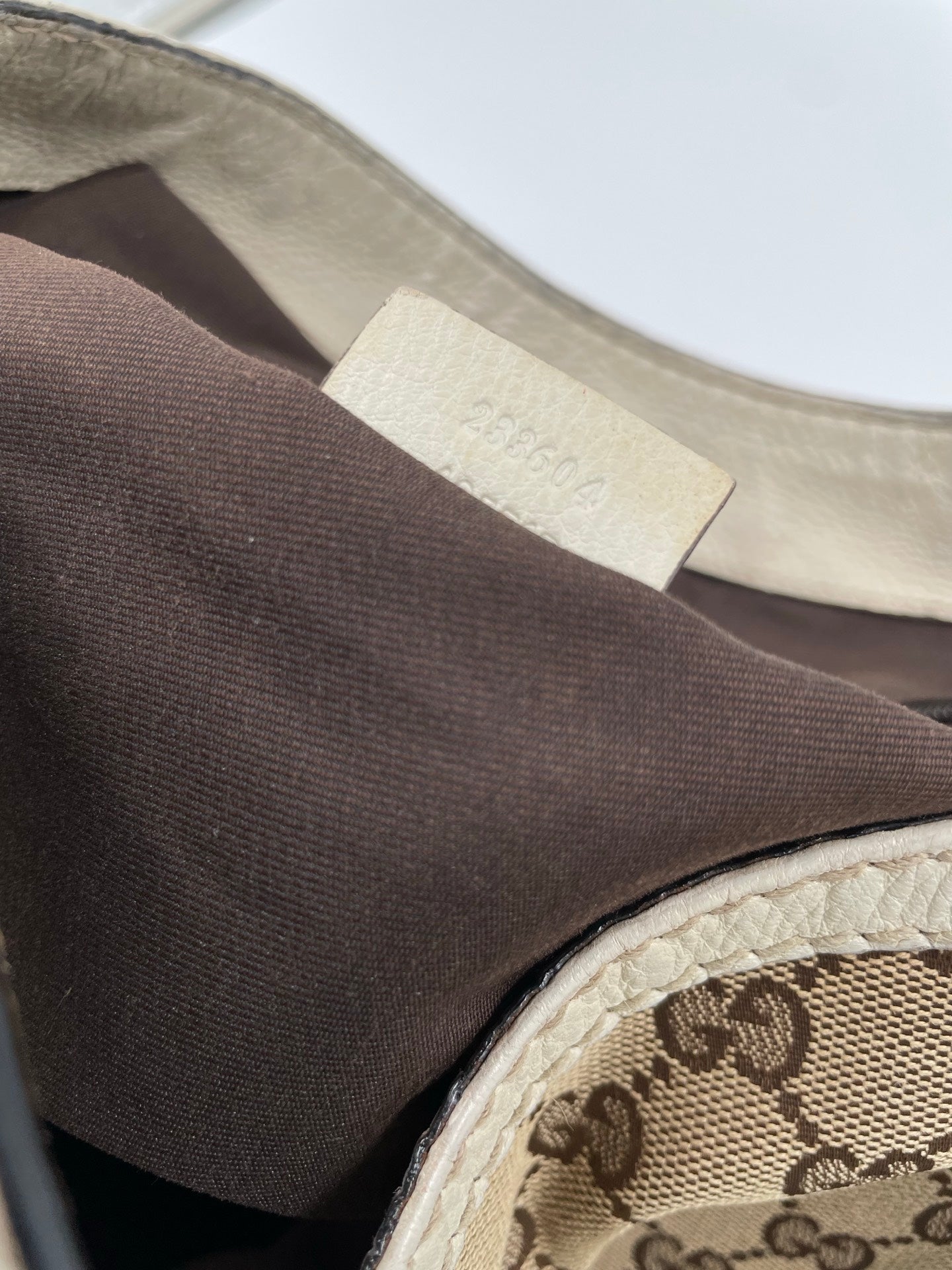 Gucci GG Canvas New Ladies Web Large Hobo