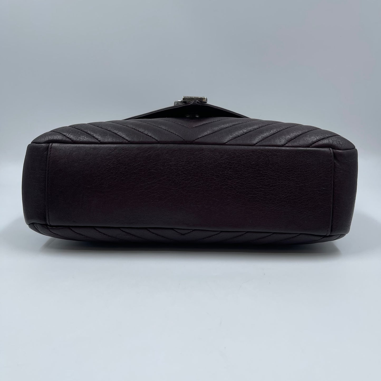 Saint Laurent Medium Collège Shoulder Bag in Bordeaux