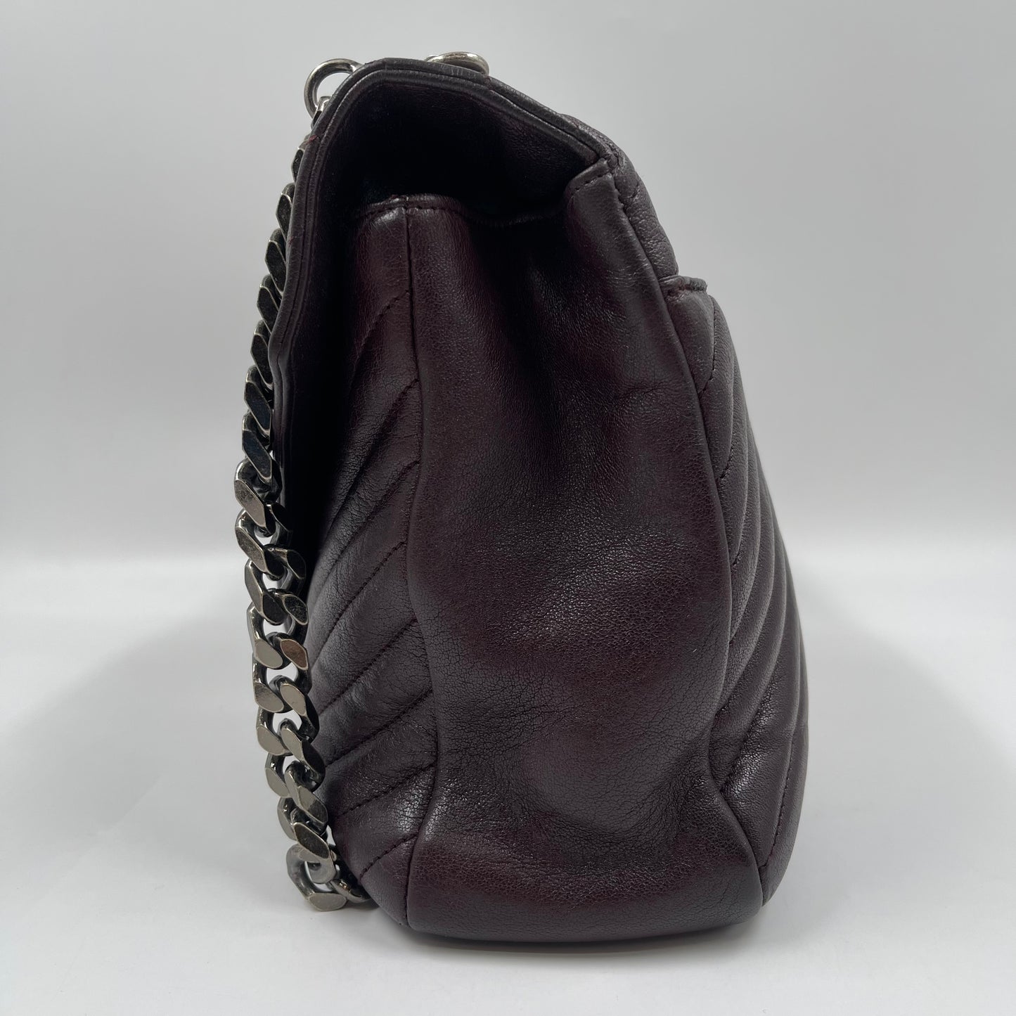 Saint Laurent Medium Collège Shoulder Bag in Bordeaux